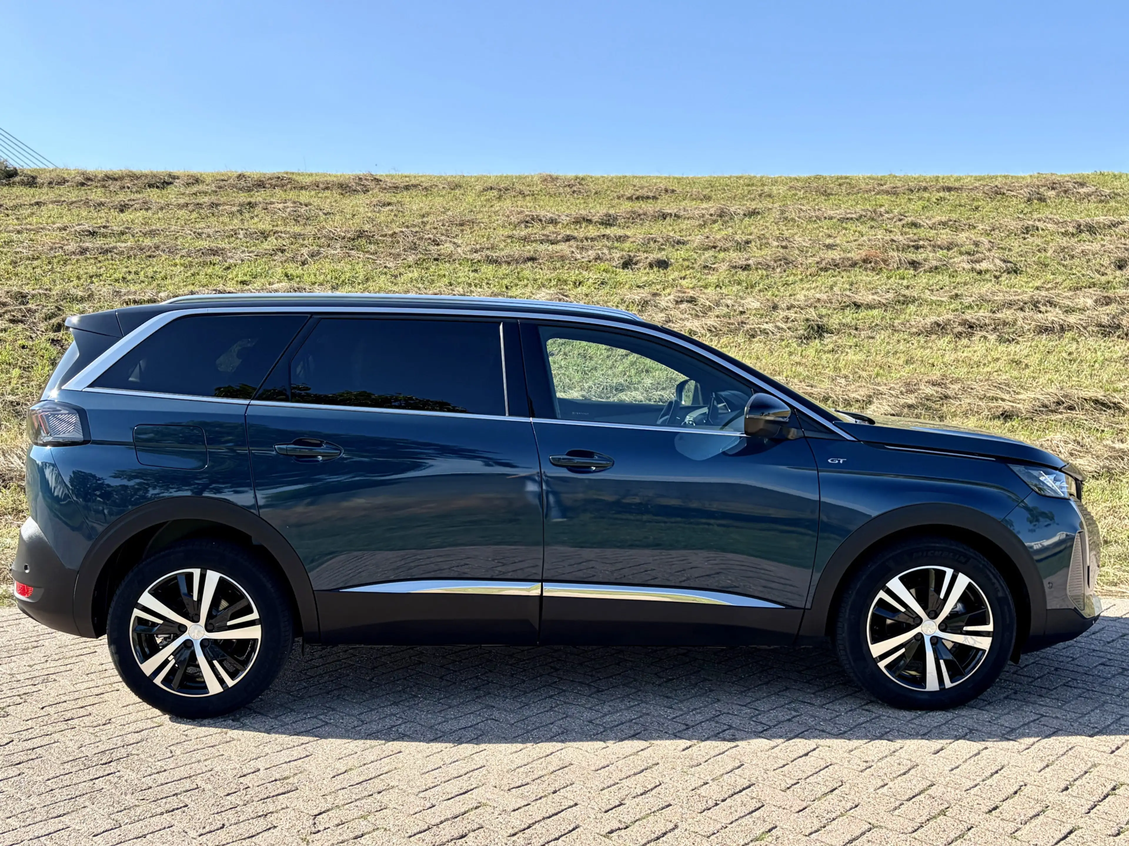 Peugeot 5008 1.2 PureTech GT 7 Zitplaatsen | Apple CarPlay | An — photo 9