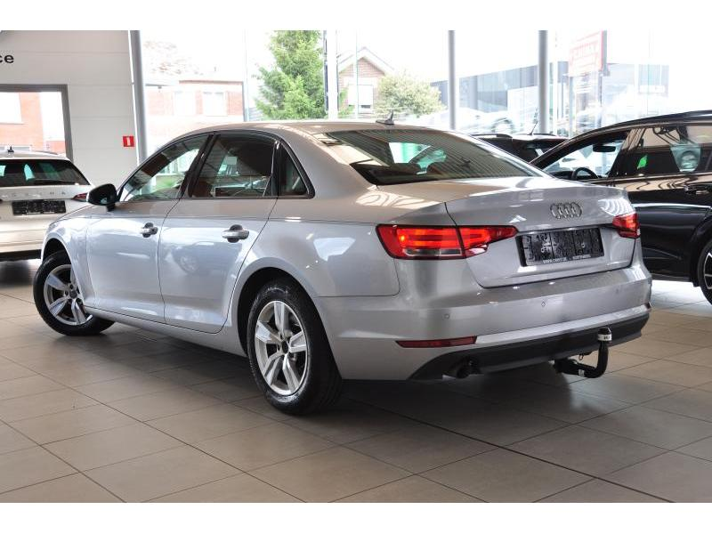 Audi A4 Gps-Leder-Led-Digital Cockpit-1 owner ! — photo 3