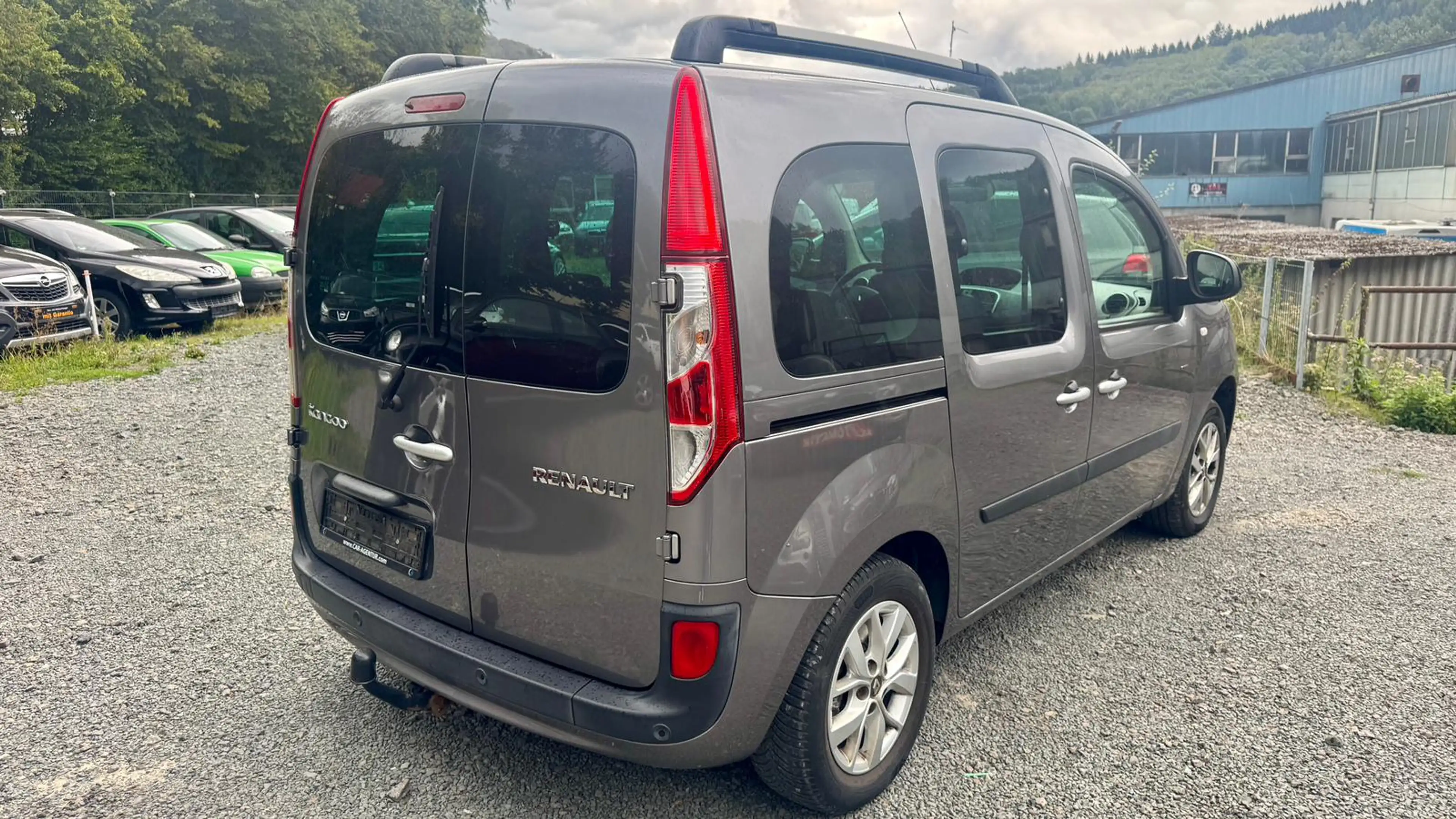 Renault Kangoo Limited*5-Sitzer*Zahnriemen Neu*Tüv Neu* — photo 5