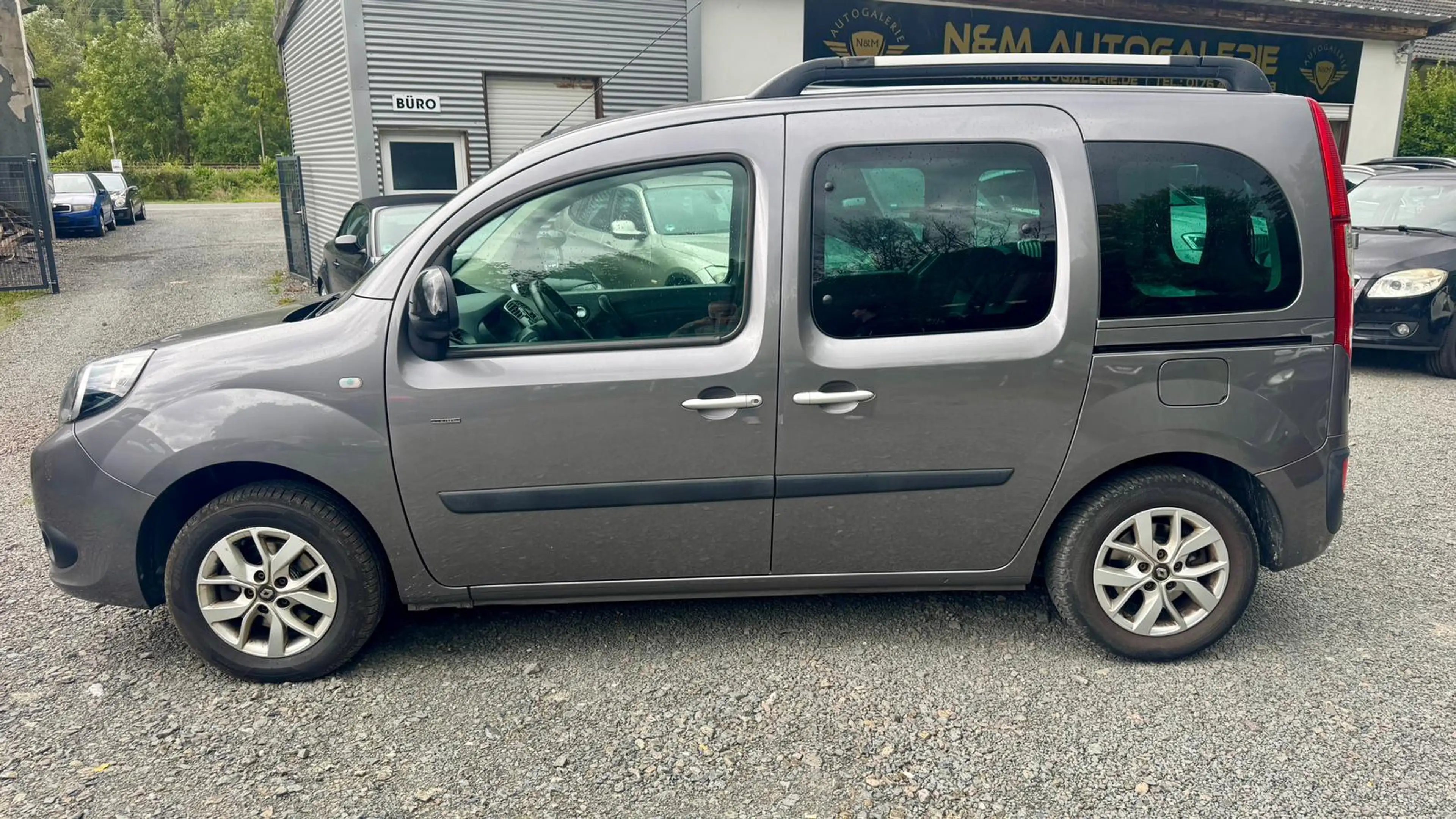 Renault Kangoo Limited*5-Sitzer*Zahnriemen Neu*Tüv Neu* — photo 8