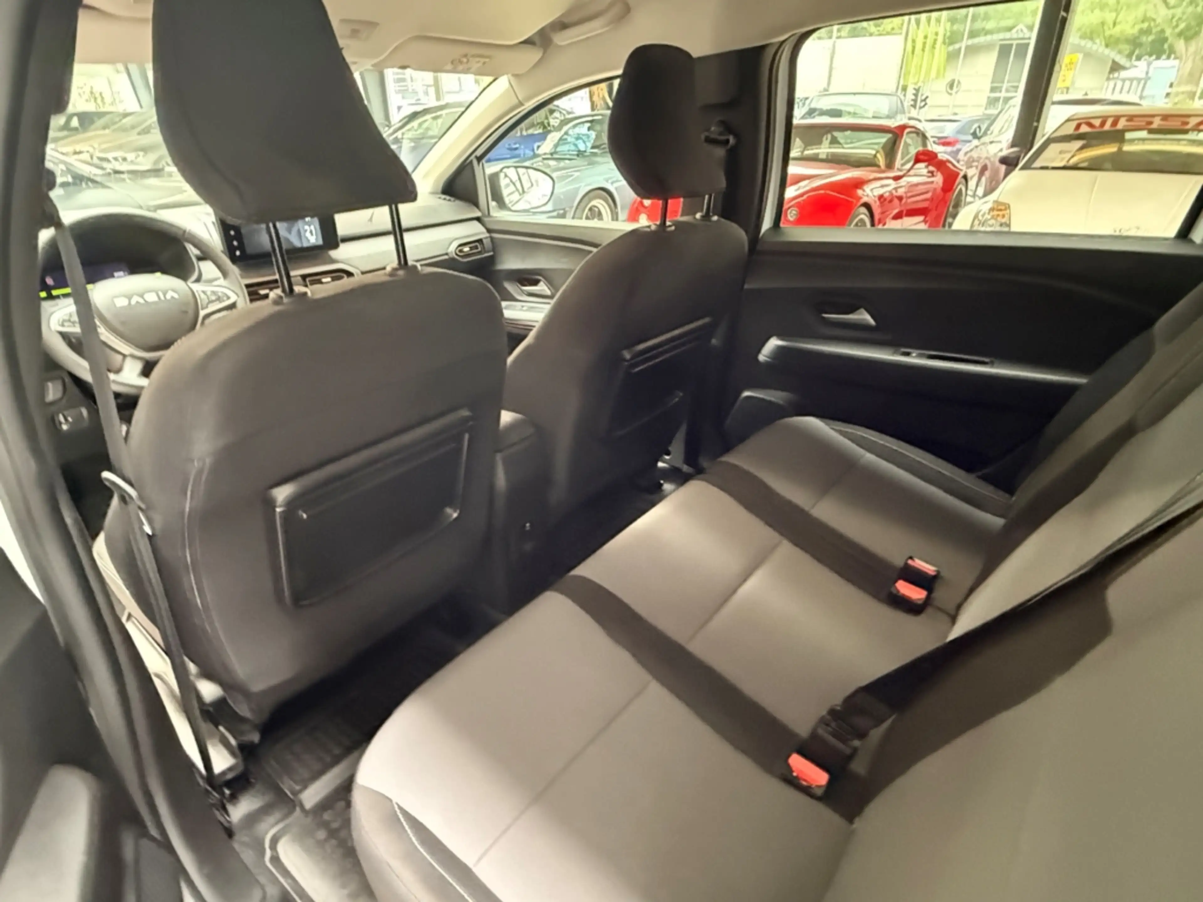 Dacia Jogger Extreme+ — photo 15