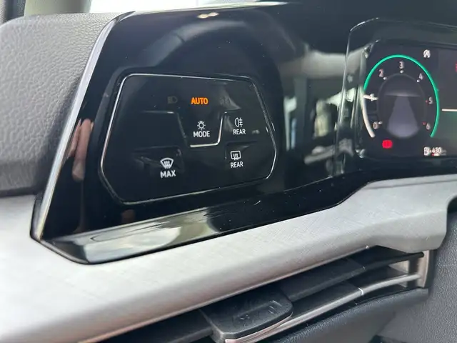 Volkswagen Golf view 15
