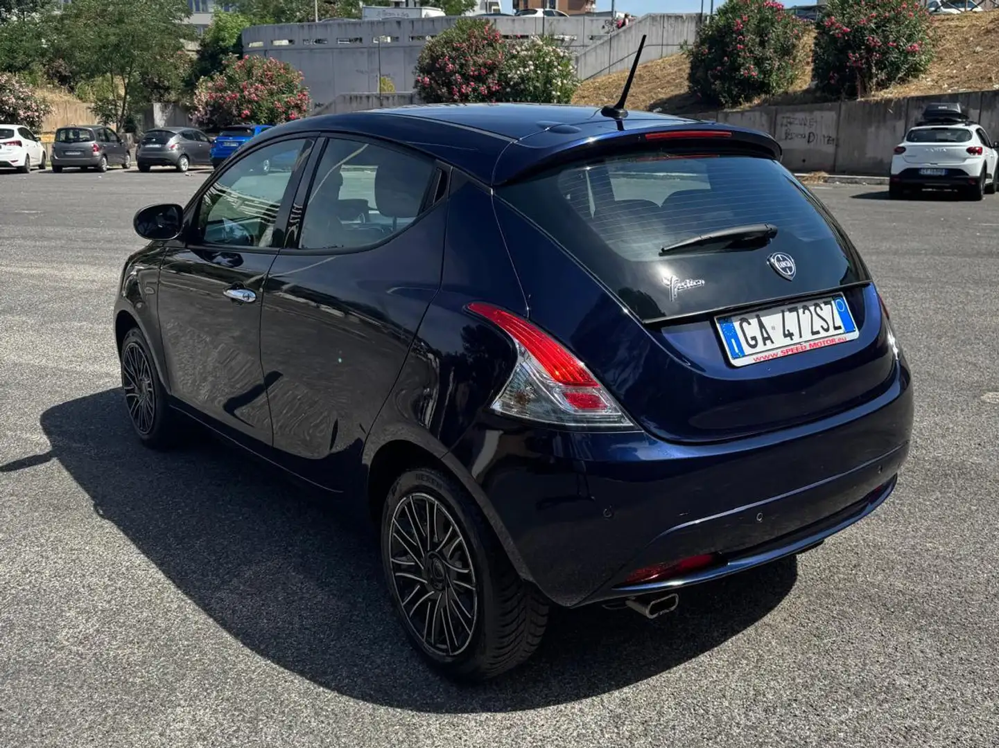 Lancia Ypsilon Ypsilon III 2015 1.2 Platinum s Blu/Azzurro - 2