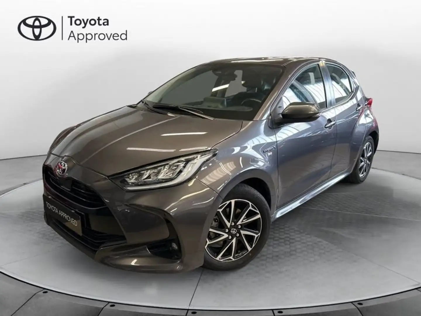 Toyota Yaris 1.5 Hybrid 5 porte Trend Grigio - 1
