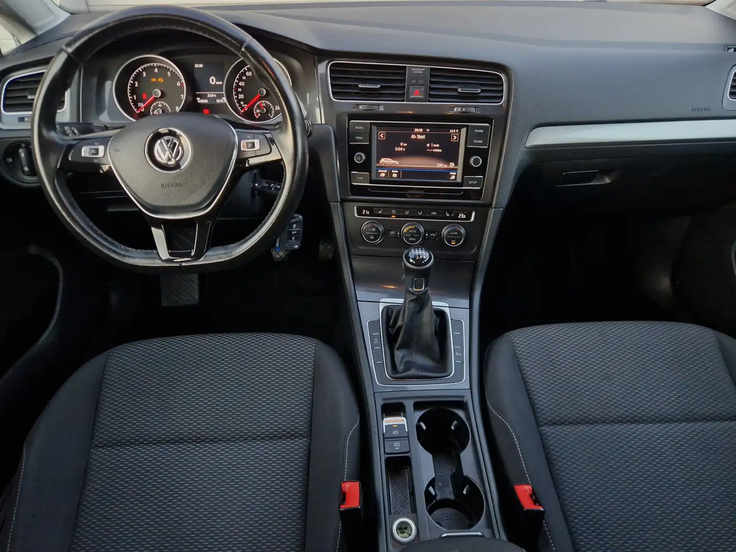 Volkswagen Golf Golf Limo1,0 TSI Top Zustand! Grau - 2