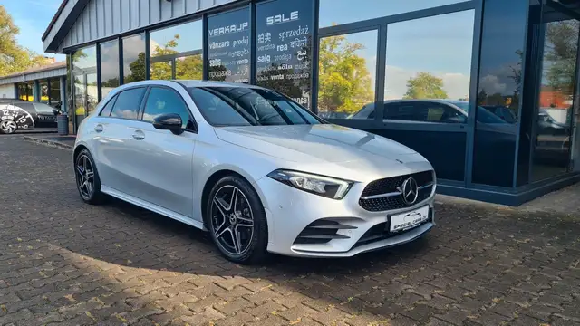 Mercedes-Benz A 200 d AMG LINE ASSISTS NIGHT CAM WIDE