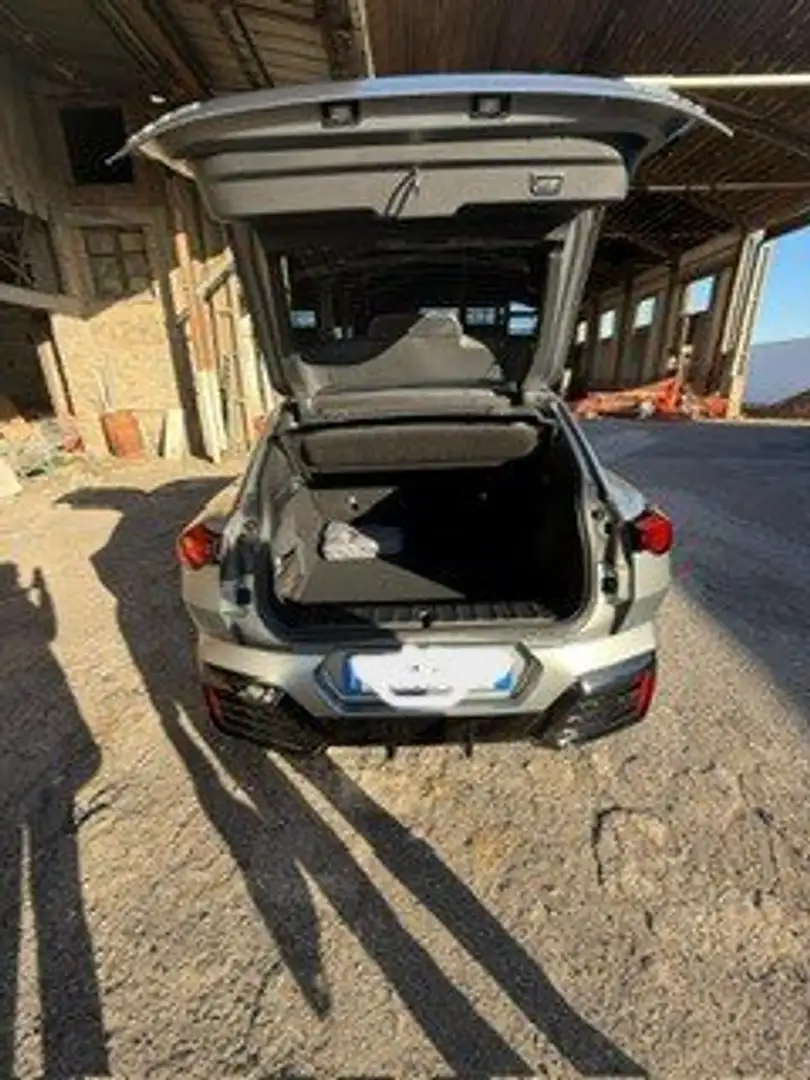 BMW iX2 iX2 xdrive 30 MSport Pro Argento - 2