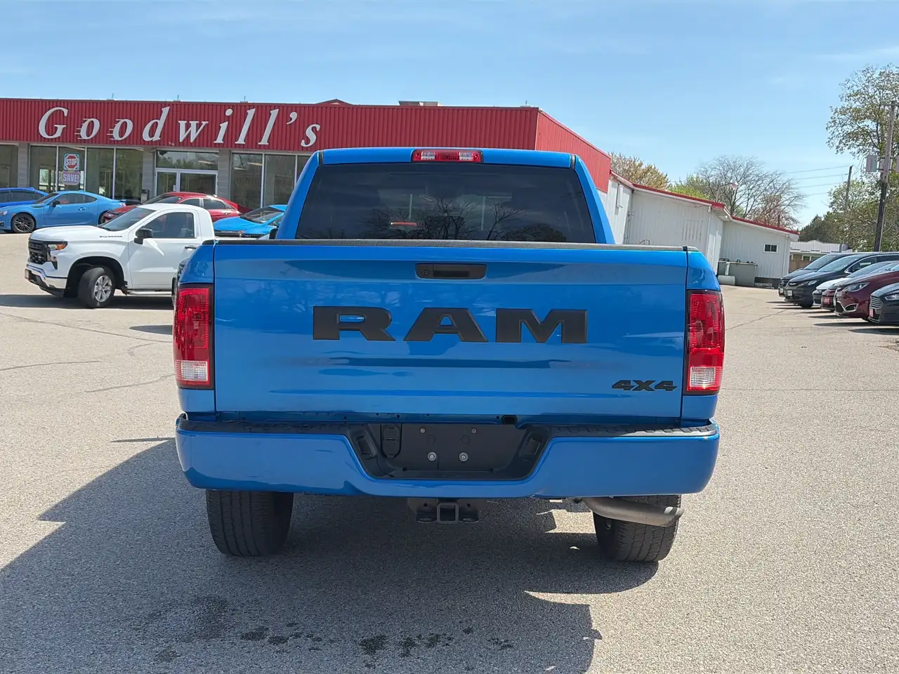 RAM 1500 снимка RAM 1500