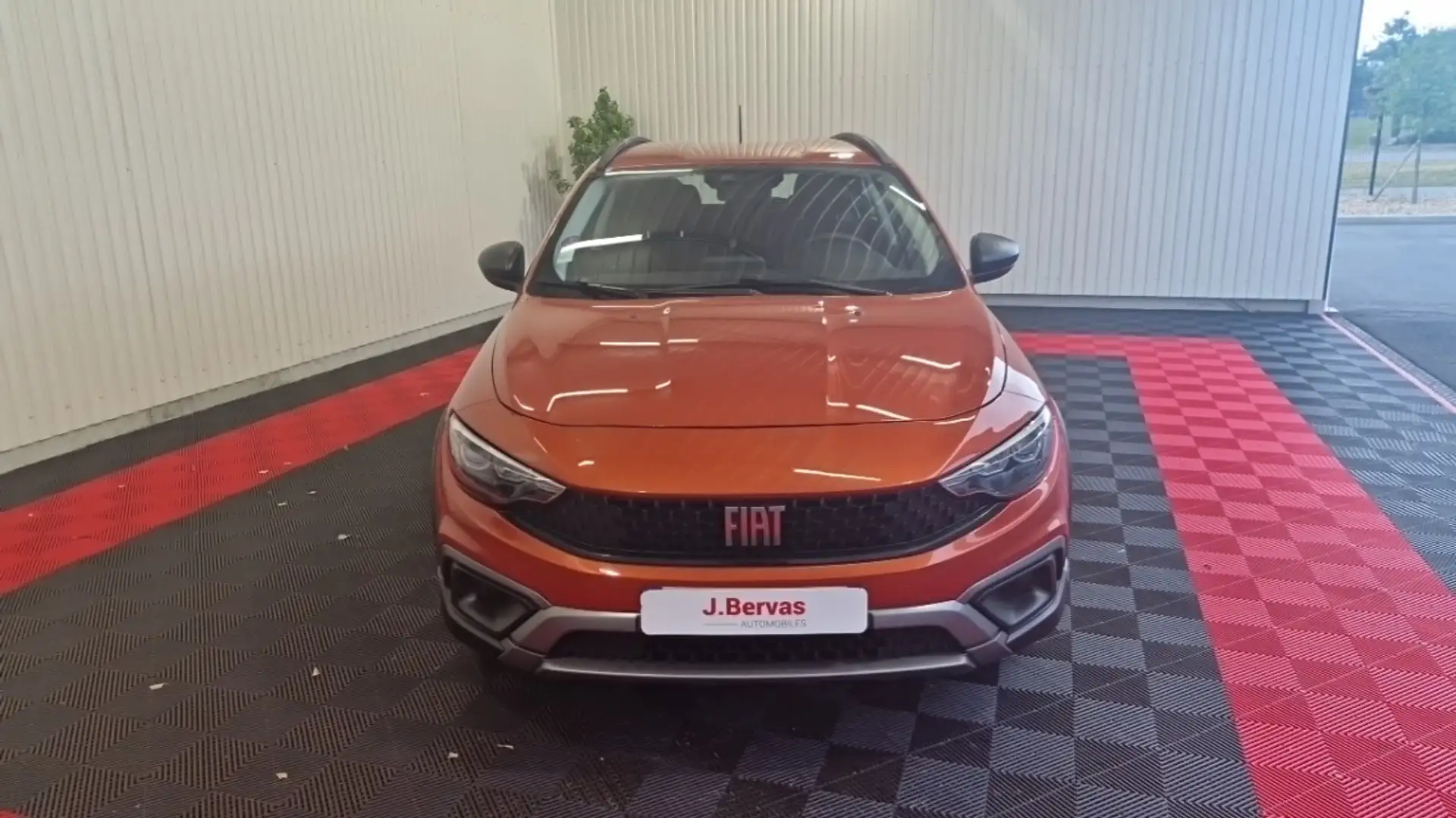 Fiat Tipo CROSS 5 PORTES MY21 1.0 FIREFLY TURBO 100 CH SS Orange - 2