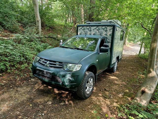 Mitsubishi L200 Inform Klima 4WD Expeditionsmobil-28000 km