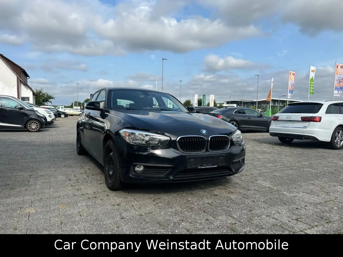 BMW 116 Baureihe 1 Lim. 5-trg. 116i Advantage Czarny - 1