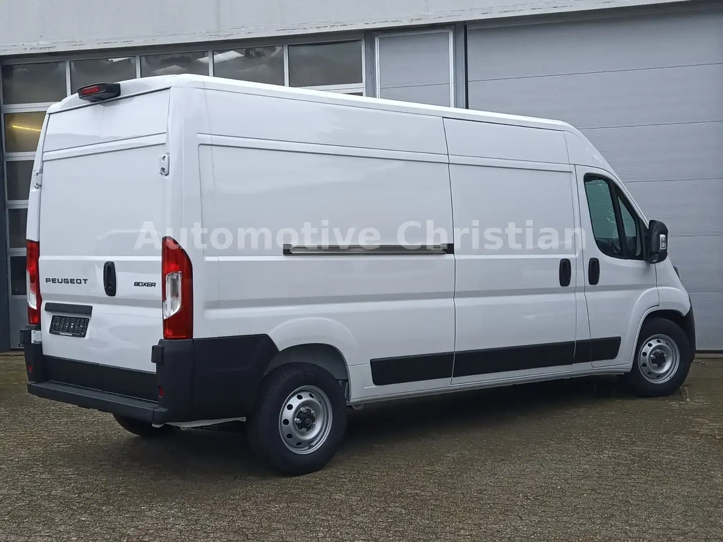 Peugeot Boxer 335 L3H2 180 BlueHDI/KAM/PDC/LED Blanco - 2