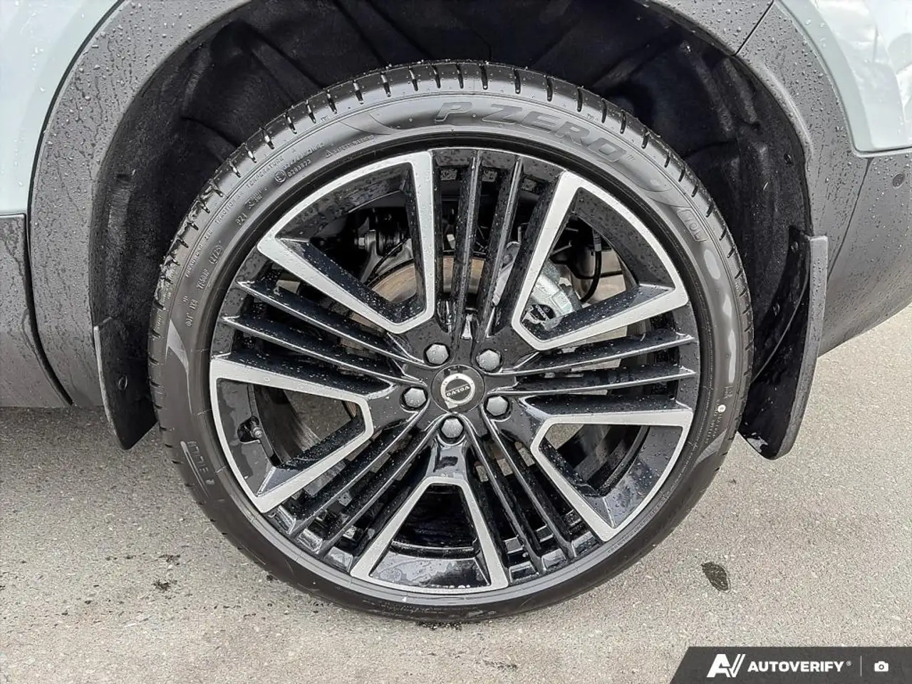 Volvo XC40 снимка Volvo XC40