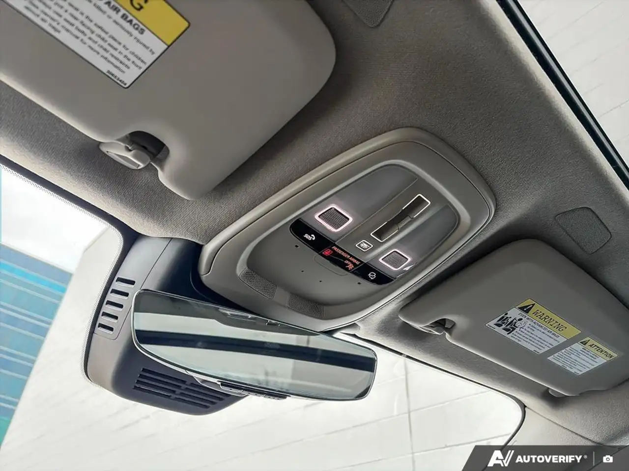 Volvo XC40 снимка Volvo XC40