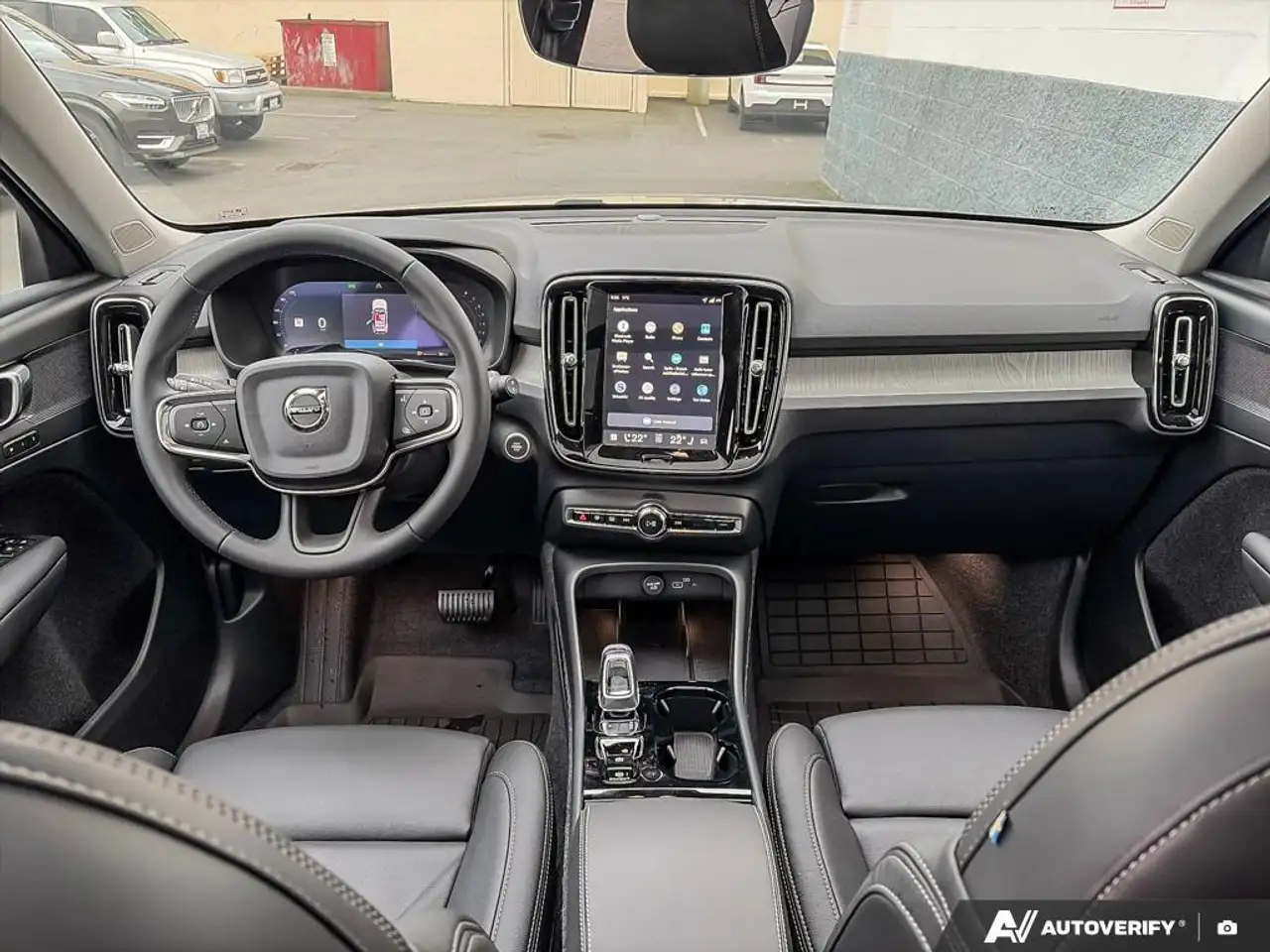 Volvo XC40 снимка Volvo XC40