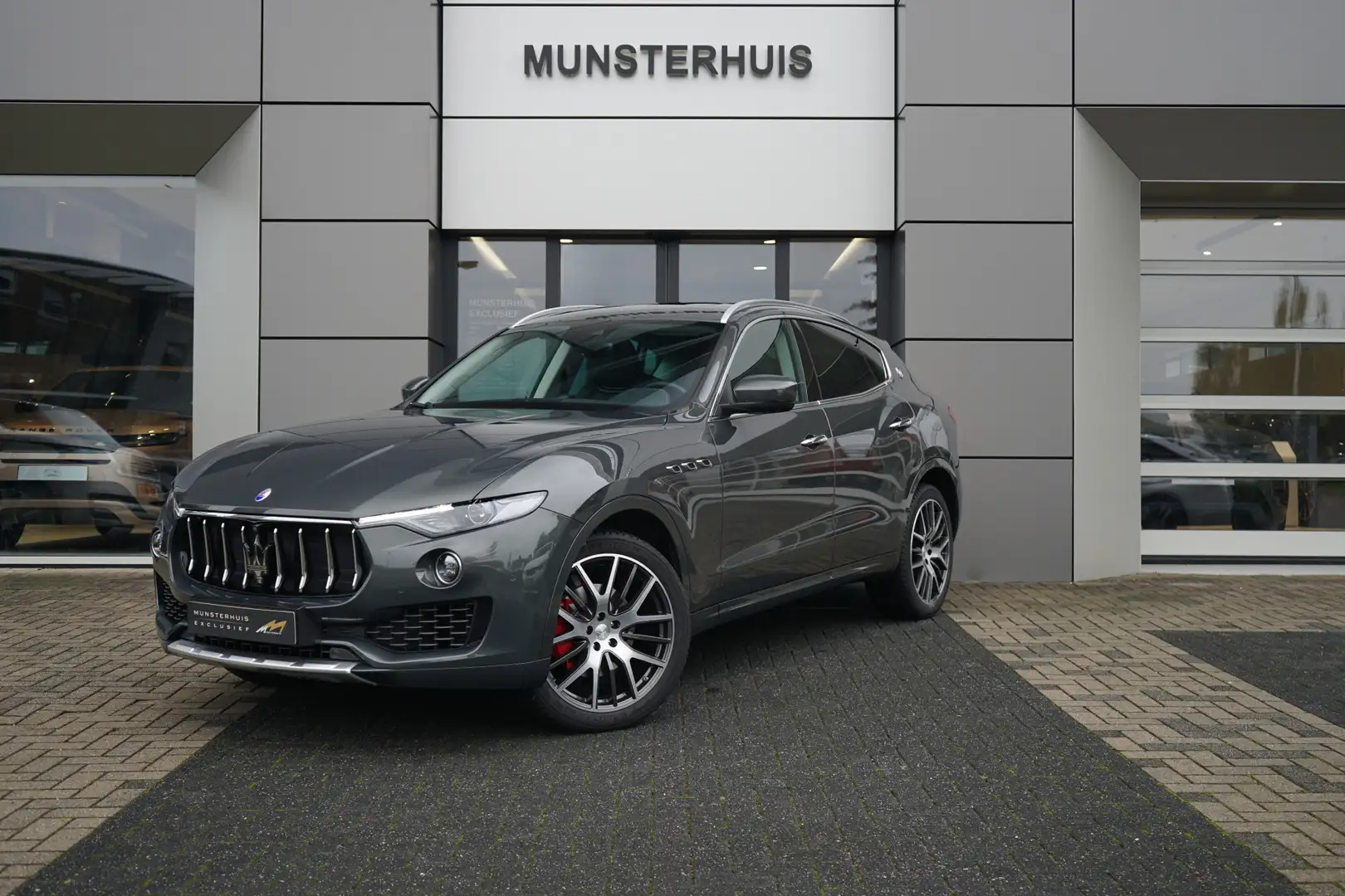 Maserati Levante 3.0 V6 D AWD GranSport | 1e eigenaar | Schuif/Kant Groen - 1