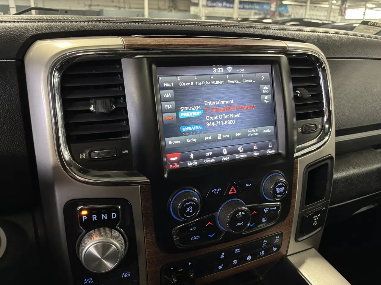 RAM 1500 снимка RAM 1500