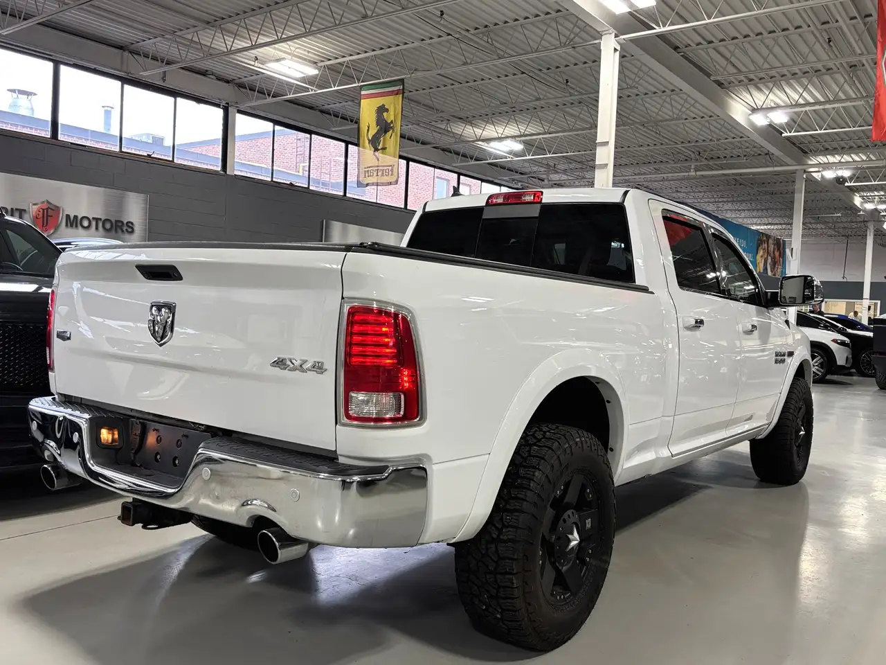RAM 1500 снимка RAM 1500