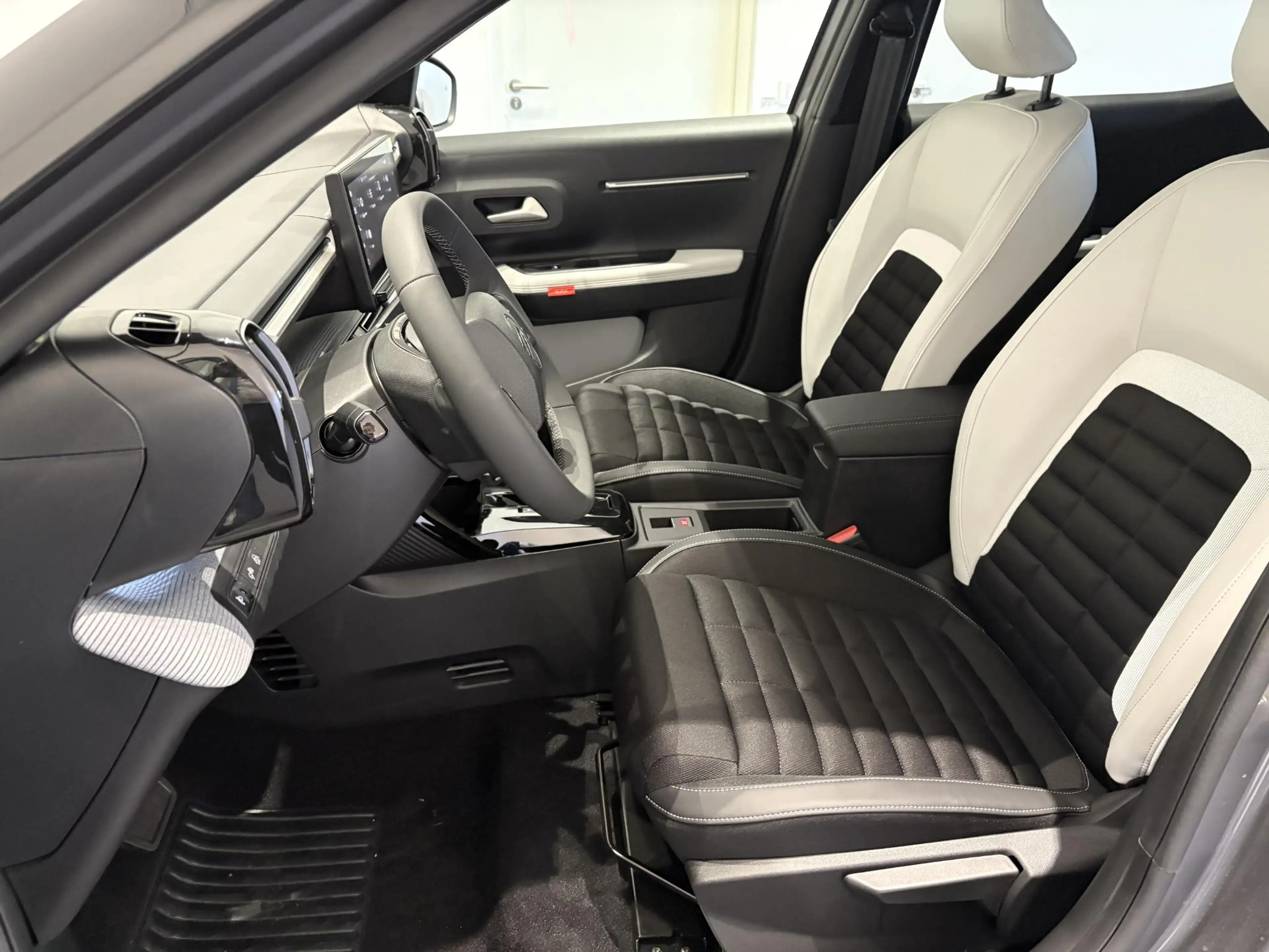 Citroen C3 Aircross 1.2 Hybrid 145pk Max l Navi l Camera l Parkeersens — photo 13