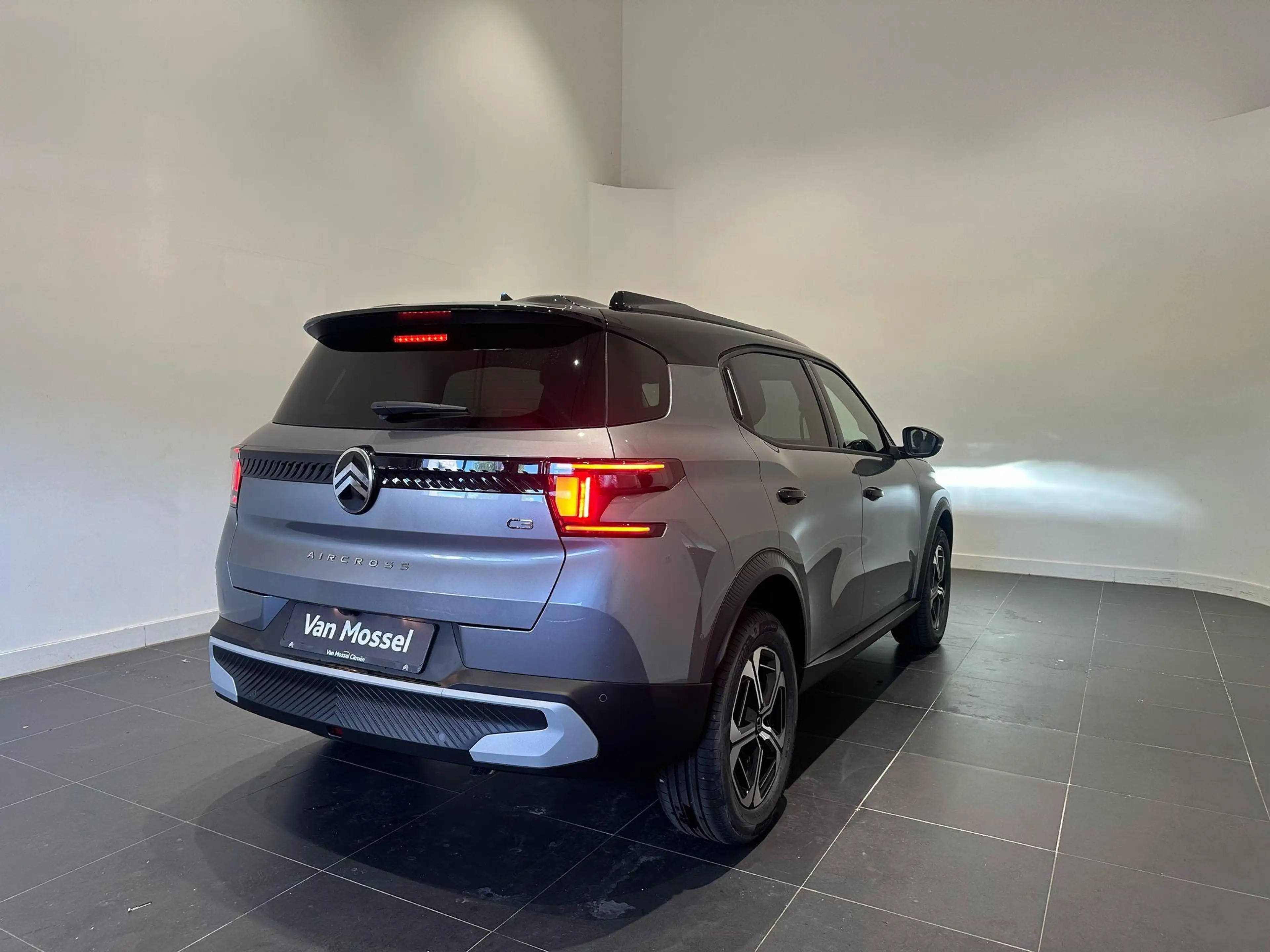 Citroen C3 Aircross 1.2 Hybrid 145pk Max l Navi l Camera l Parkeersens — photo 9