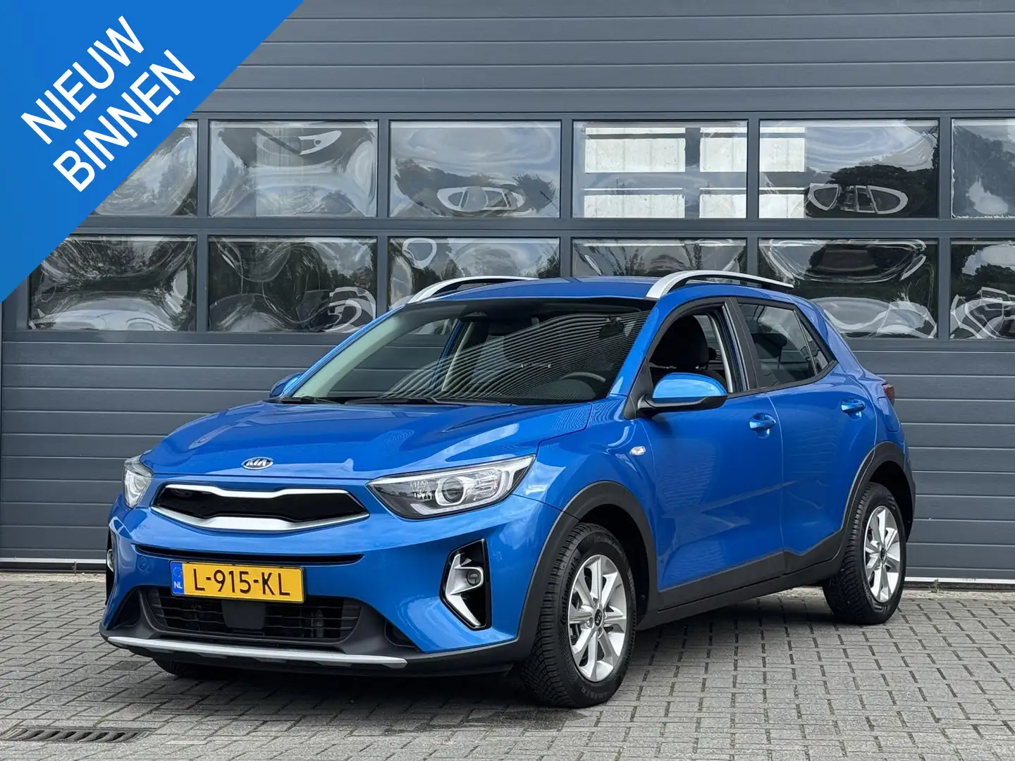 Kia Stonic 1.0 T-GDI MHEV DYNAMICLINE I APPLE CARPLAY I CRUIS Blauw - 1