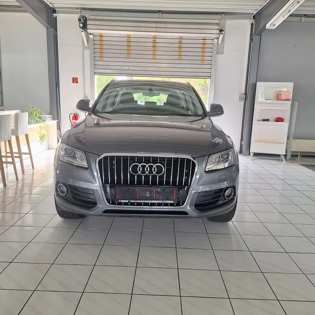 Audi Q5 5 2.0 TFSI (132 kW) quattro Gris - 1