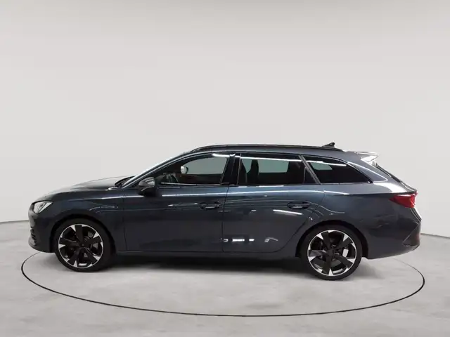 Cupra Leon view 6