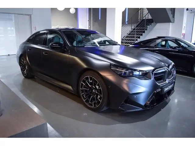 BMW M5