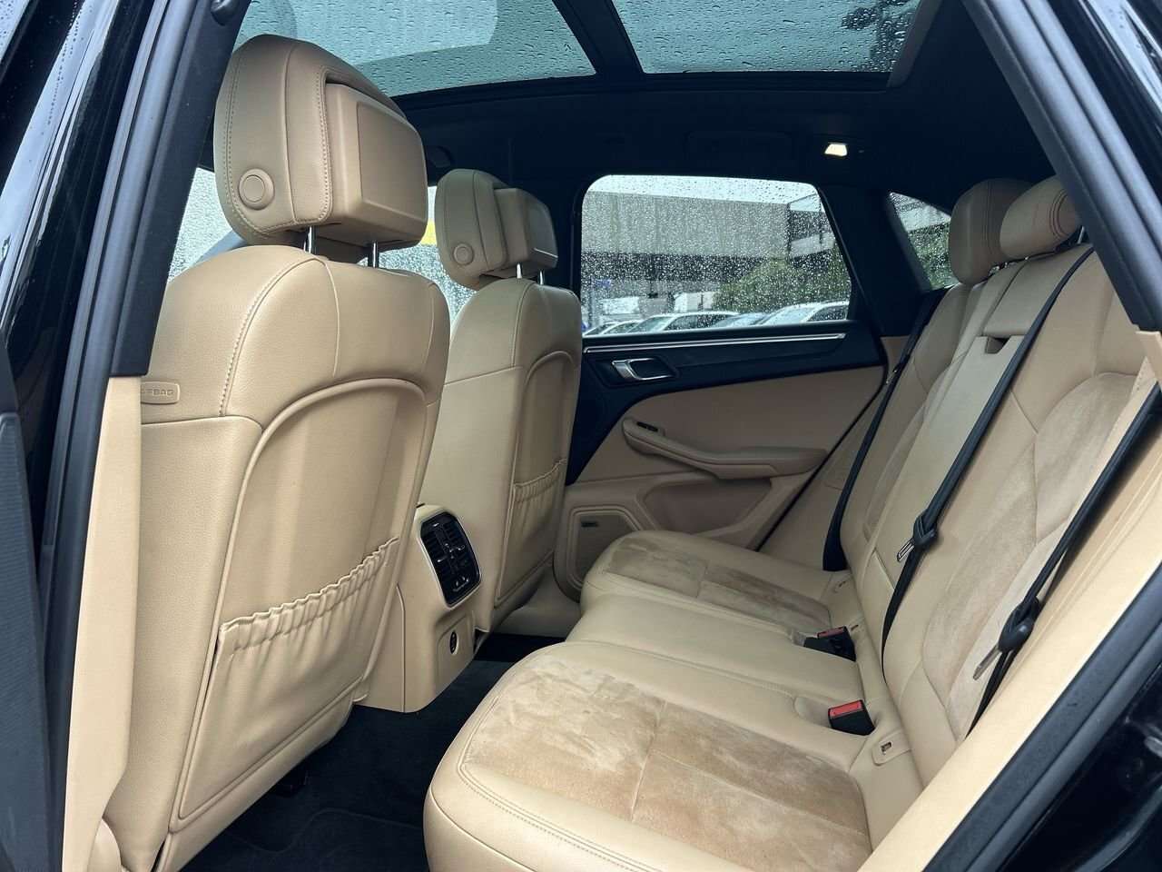 2017 Porsche Macan Premium Package | Heated Seats | Lane Assist | Blu thumb 31
