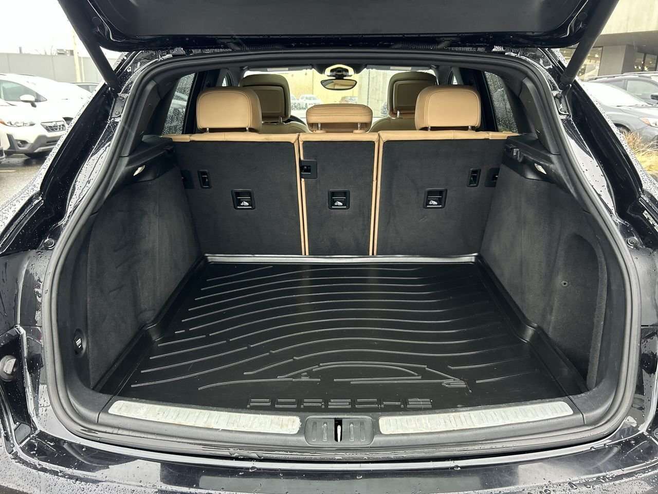 2017 Porsche Macan Premium Package | Heated Seats | Lane Assist | Blu thumb 32