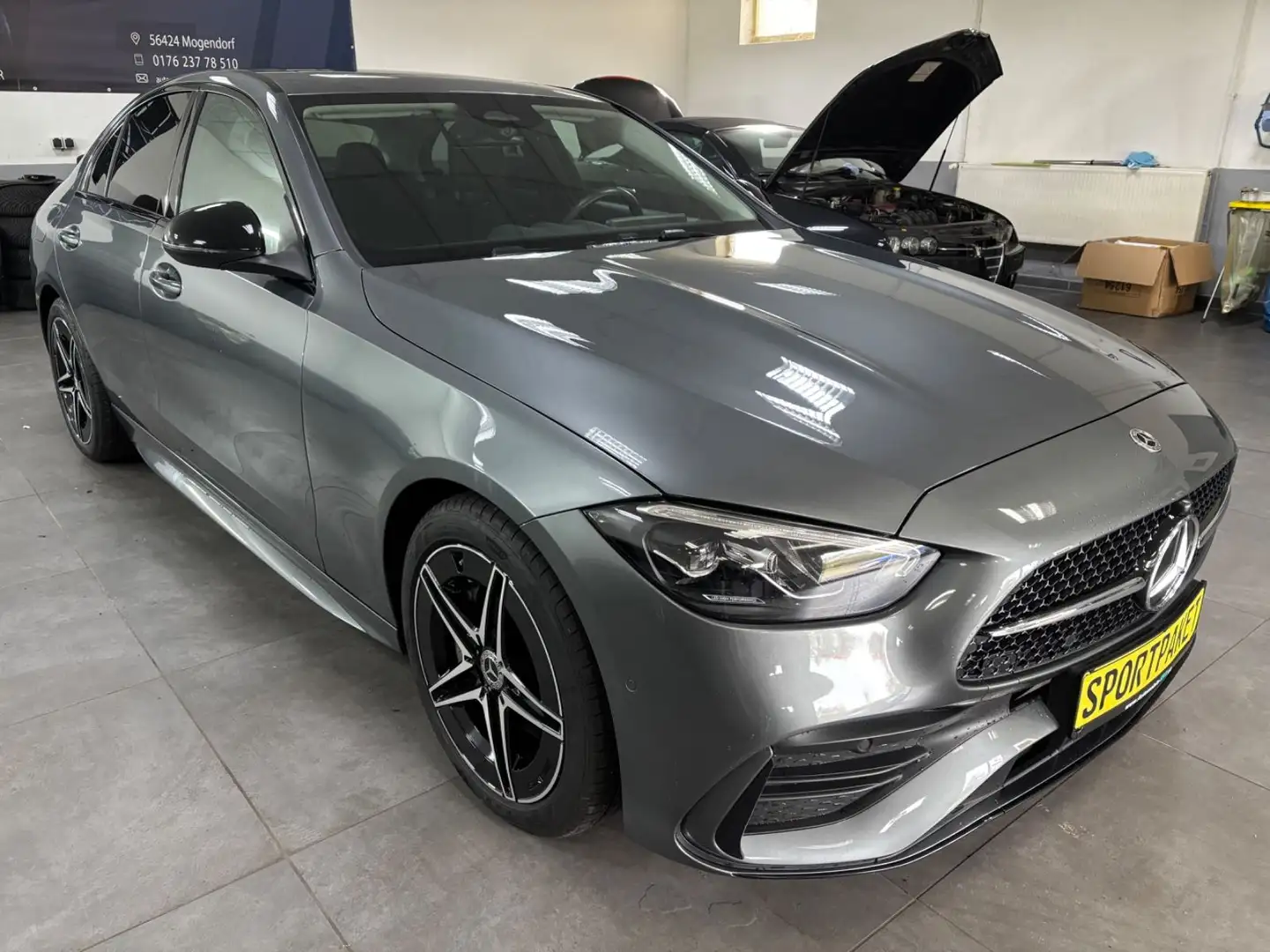 Mercedes-Benz C 180 Lim. Automatik *AMG-LINE*SCHIEBEDACH* Grau - 1