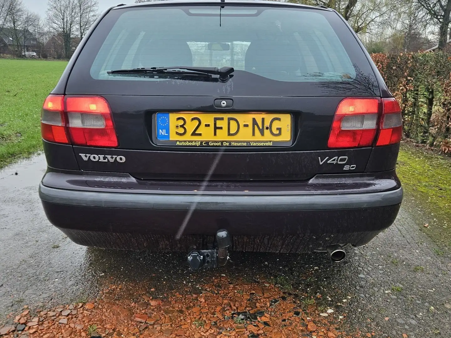 Volvo V40 2.0 inclusief half jaar APK Paars - 2