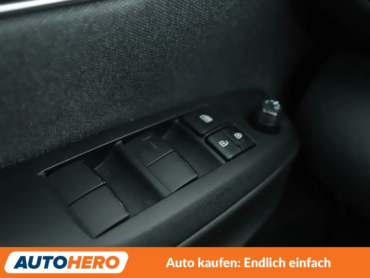Toyota Yaris 1.5 Hybrid Team D Aut.*LED*CAM*ACC*VC*ALU*GARANTIE, миниатюра 25
