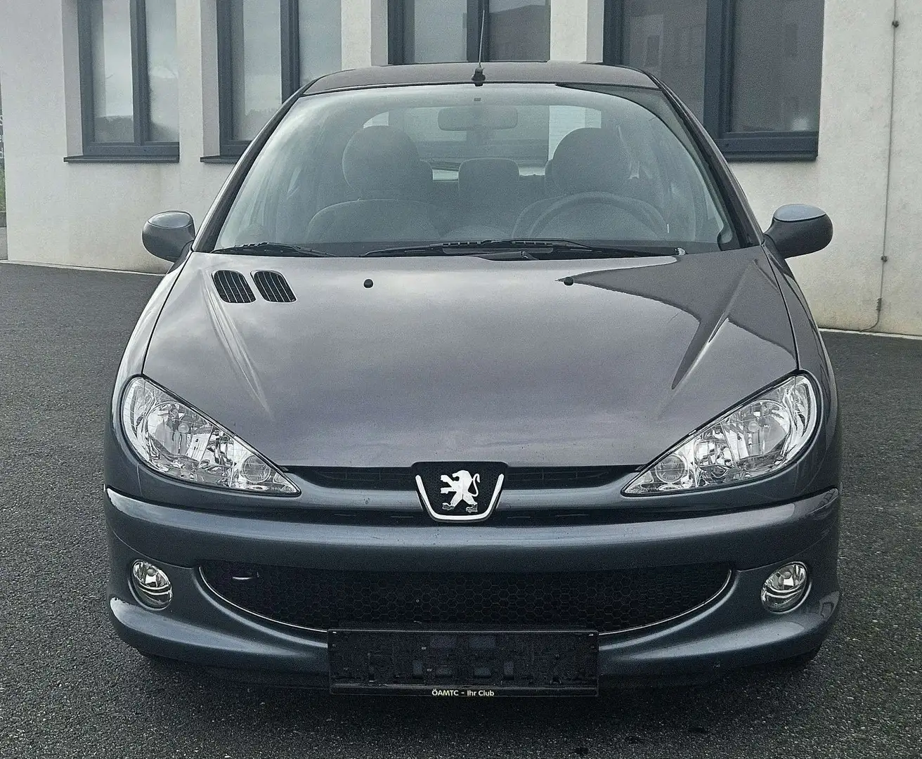 Peugeot 206 206 1,4 Generation Generation Grau - 1