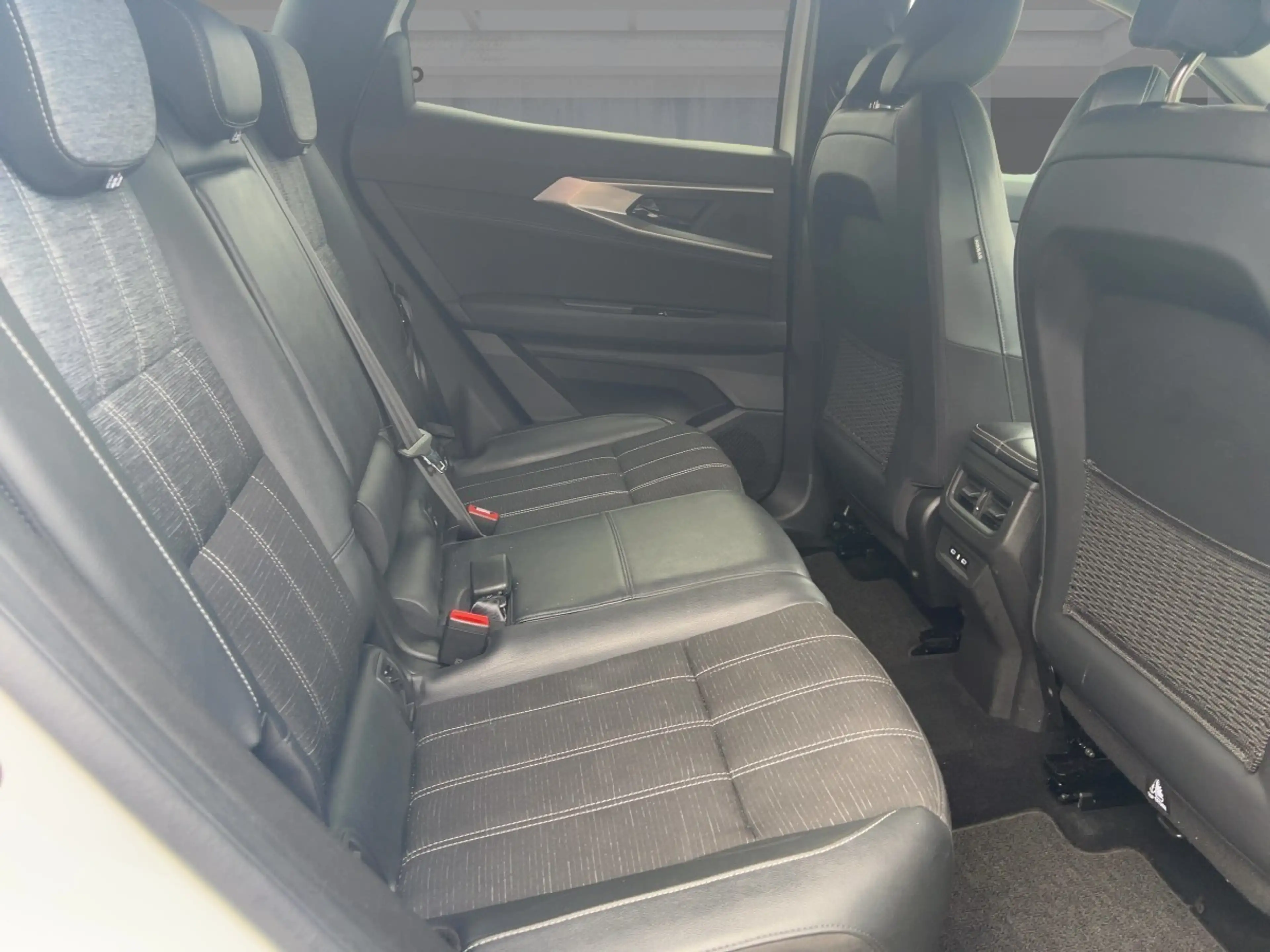 Renault Austral Techno Full Hybrid 200 SHZ LED 360° ALLSEASON — photo 9