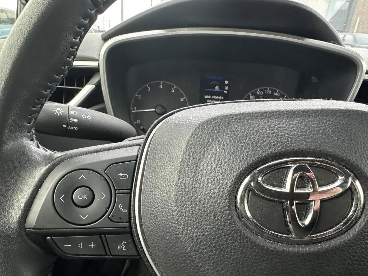 Toyota Corolla снимка Toyota Corolla