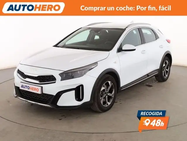 2024 Kia Xceed in White for sale