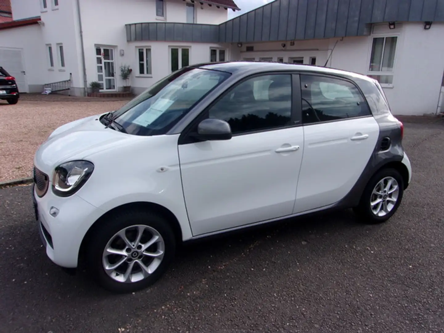 smart forFour Klima Pano SHZ PDC ALU Blanc - 2