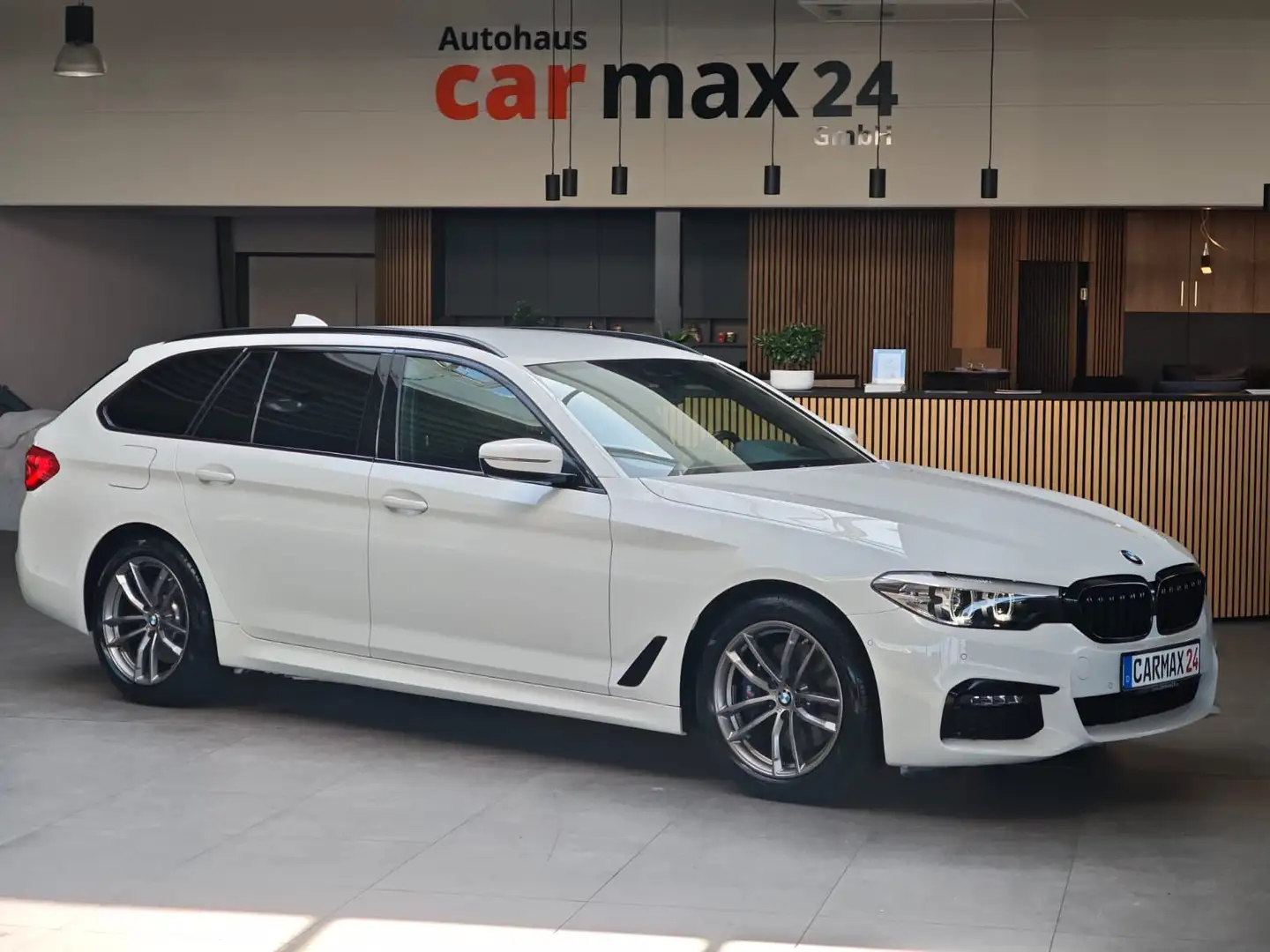 BMW 525 5 525d M Sport NAVI LED CAM HUD Weiß - 1