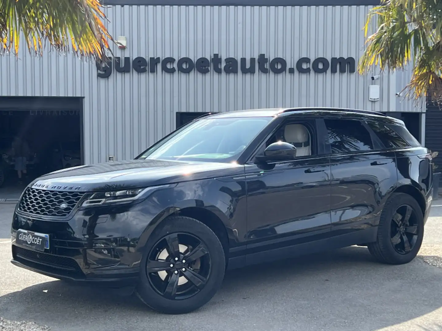 Land Rover Range Rover Velar 2.0D 240CH S AWD BVA Noir - 1