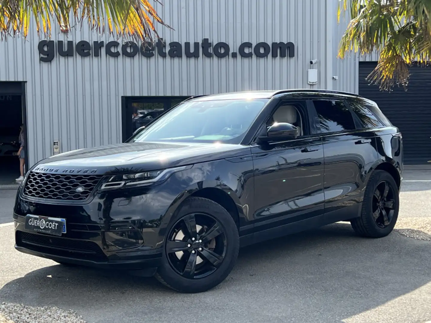Land Rover Range Rover Velar 2.0D 240CH S AWD BVA Noir - 2