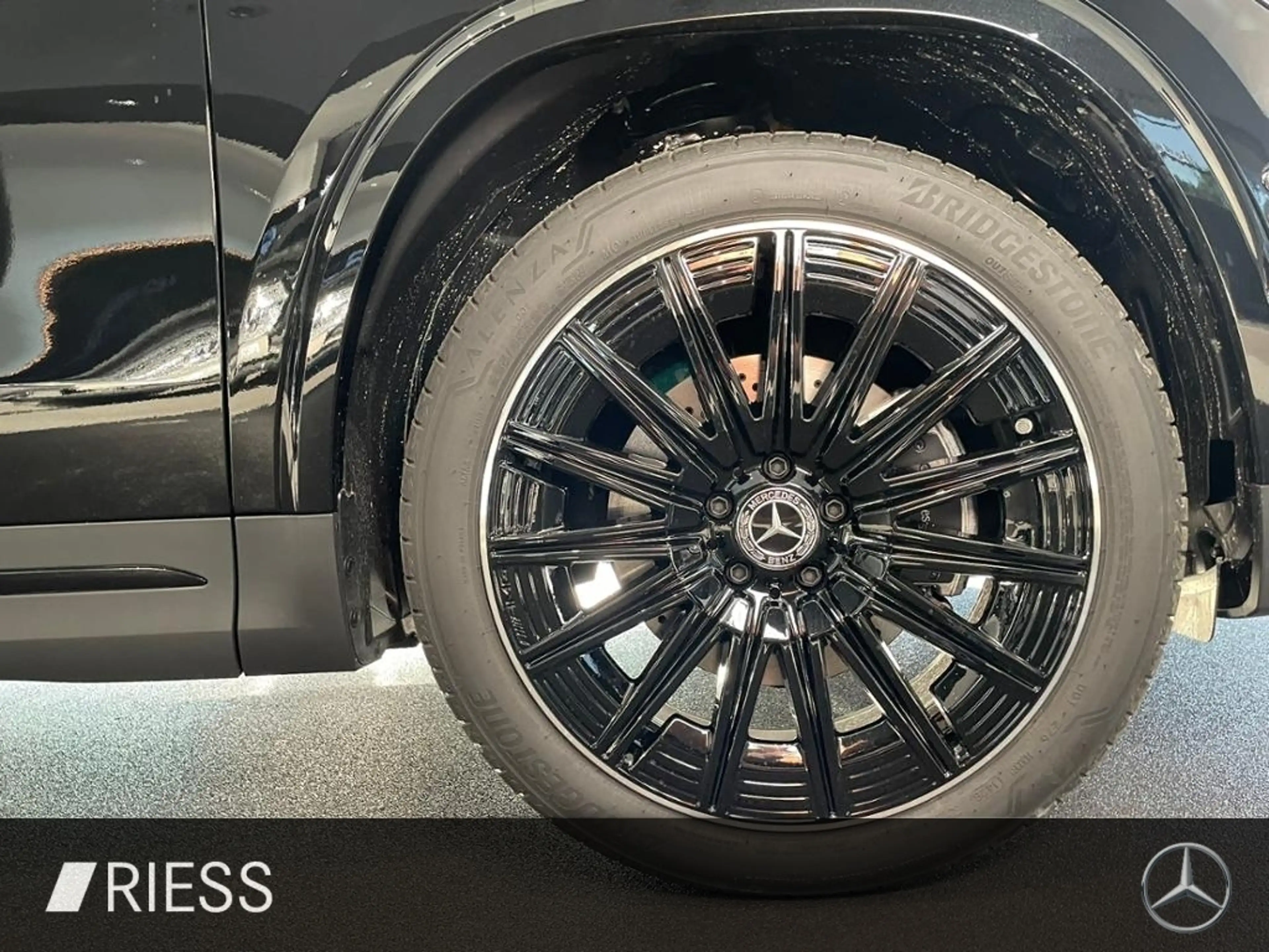Mercedes-Benz GLA 250 e AMG+PANO+AHK+DISTR+MULTIBEAM+KEYL+MEM+ — photo 10
