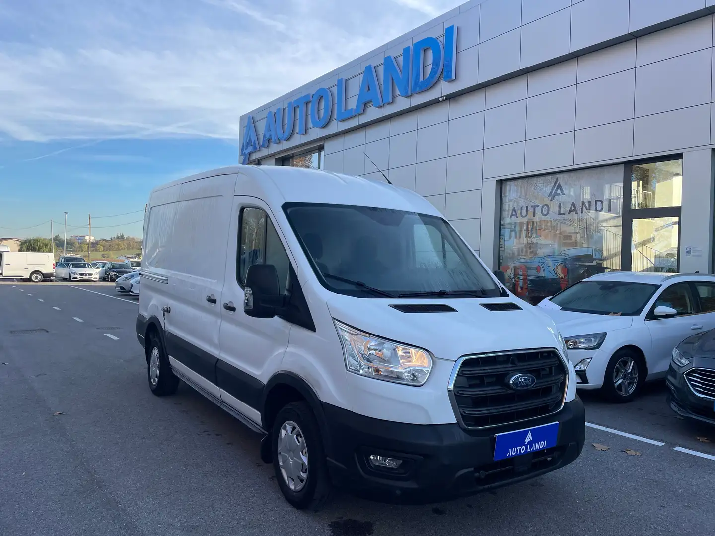 Ford Transit 290 2.0 tdci 130cv trend L2H2 E6.2 Wit - 2