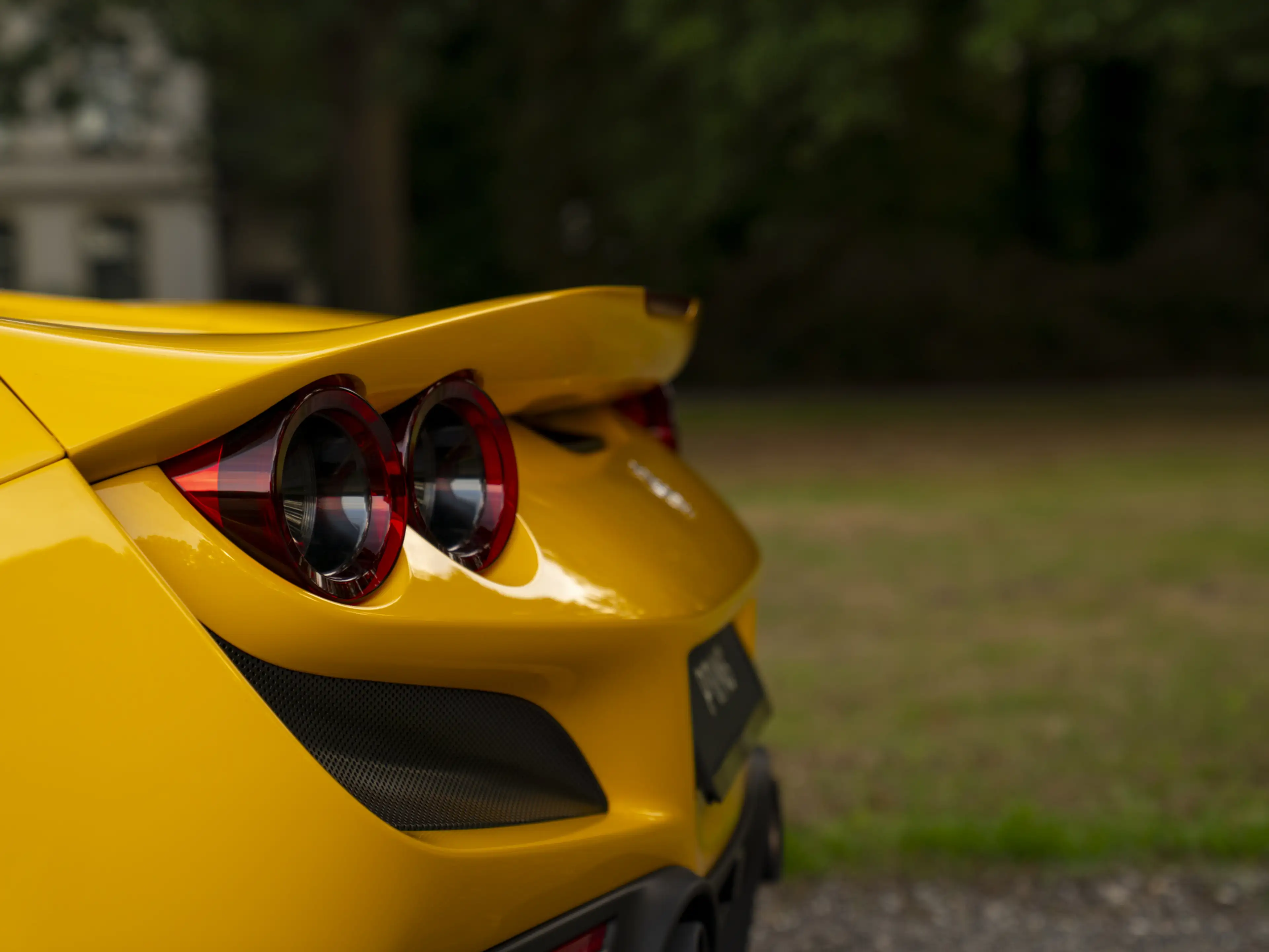 Ferrari F8 Spider 3.9 V8 HELE | Lift | JBL | Carbon interior — photo 42