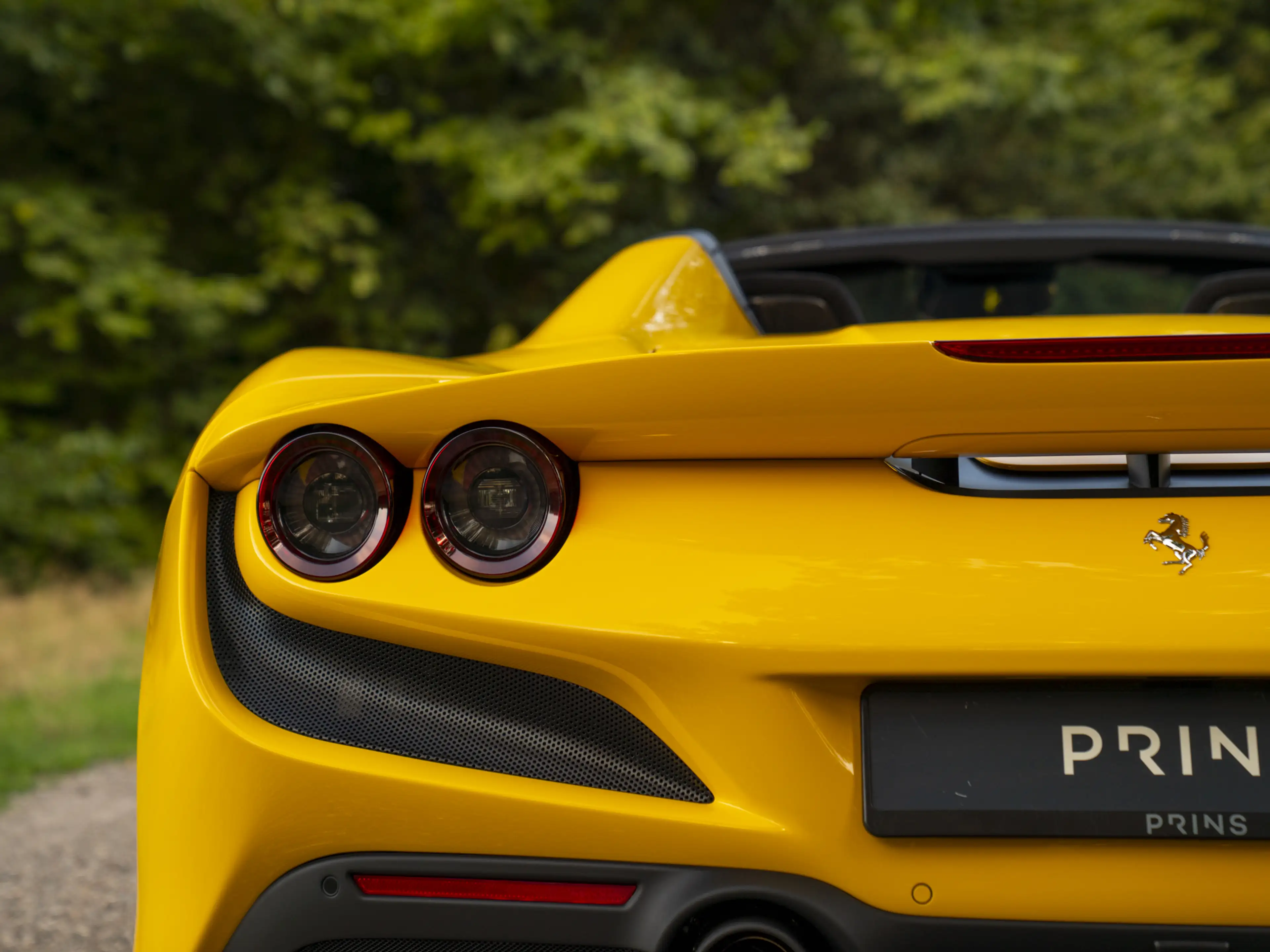 Ferrari F8 Spider 3.9 V8 HELE | Lift | JBL | Carbon interior — photo 37