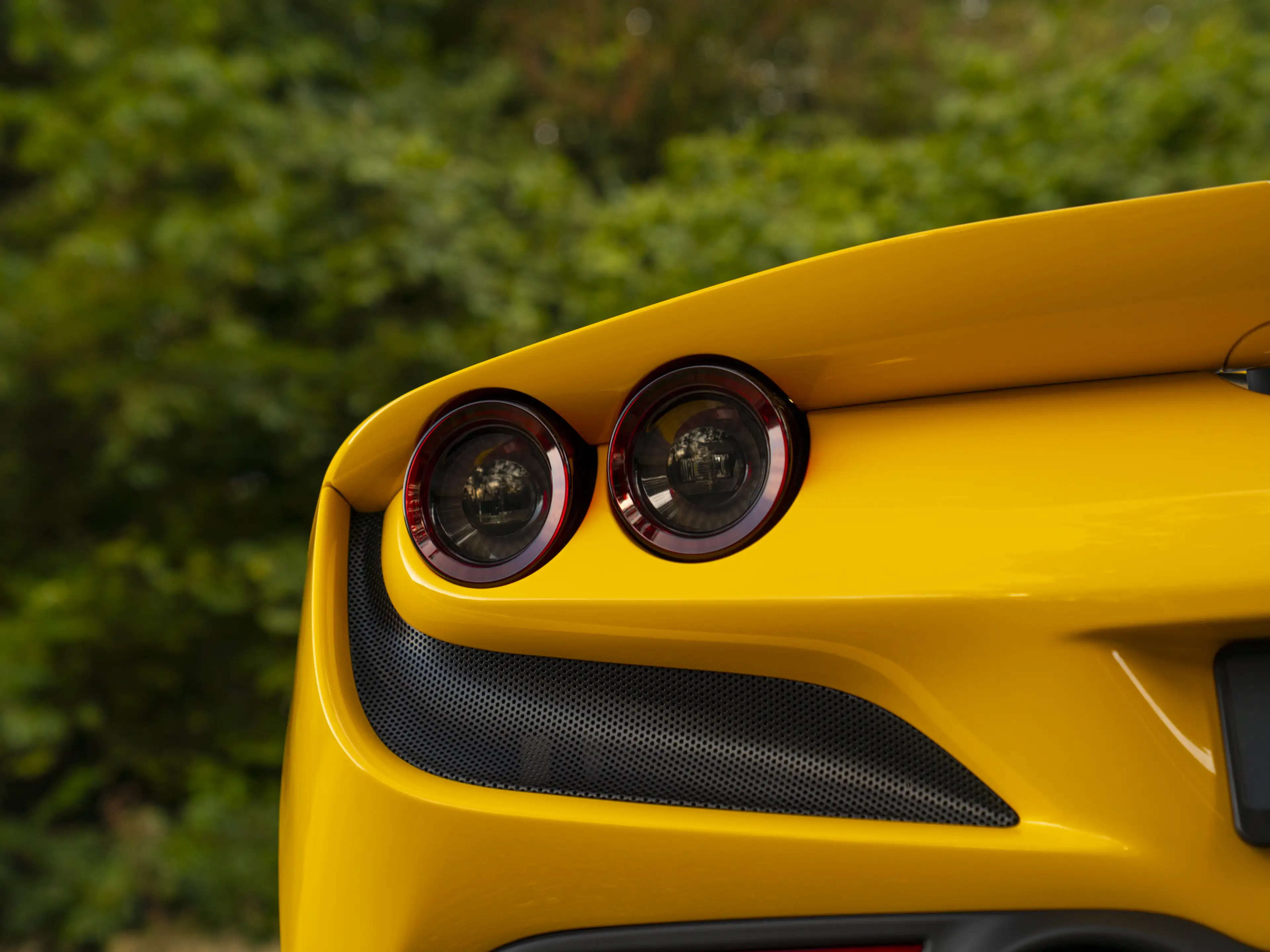 Ferrari F8 Spider 3.9 V8 HELE | Lift | JBL | Carbon interior — photo 36