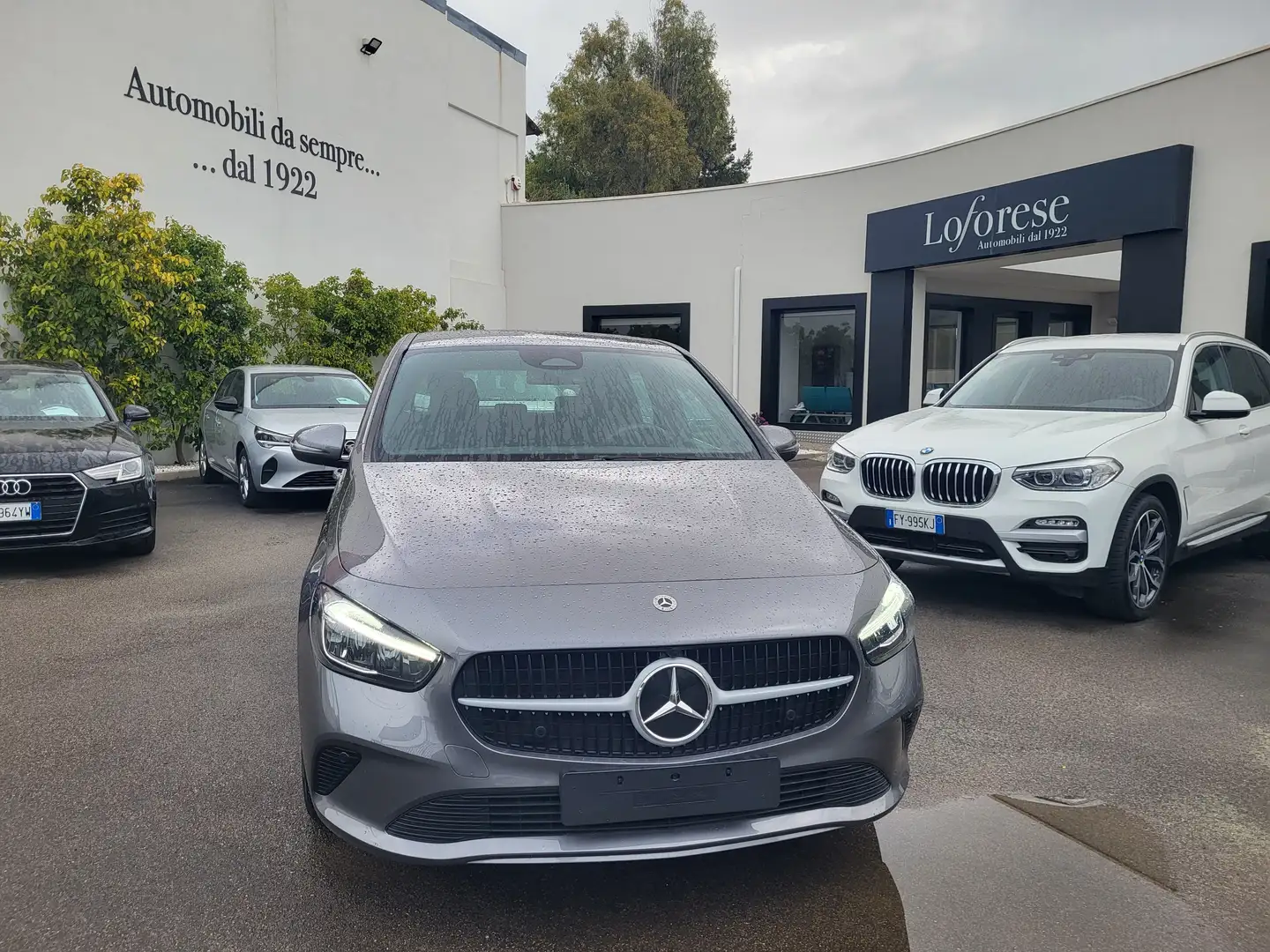 Mercedes-Benz B 180 d BUSINESS auto Gri - 1