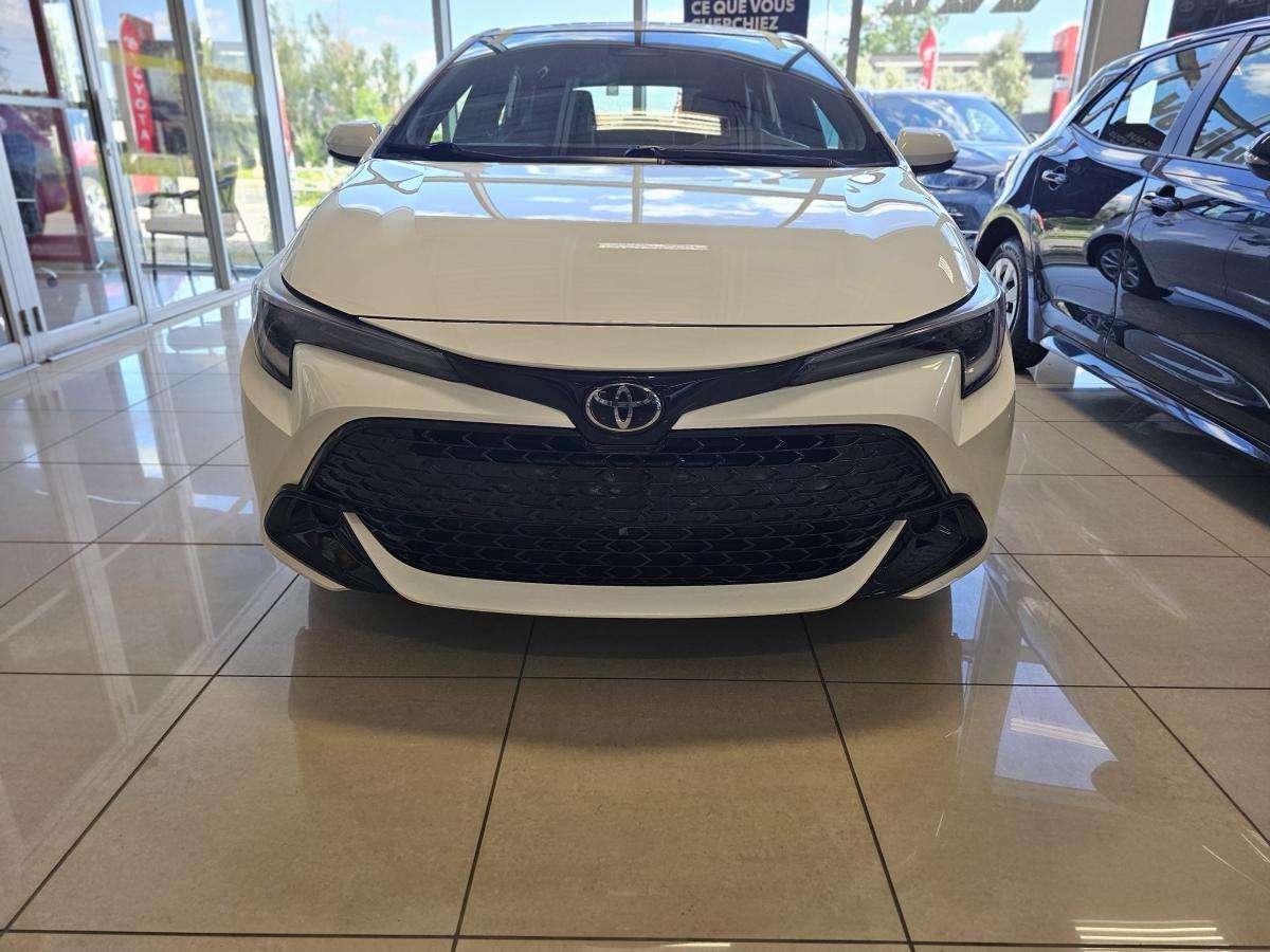 2024 Toyota Corolla CVT — снимка 1
