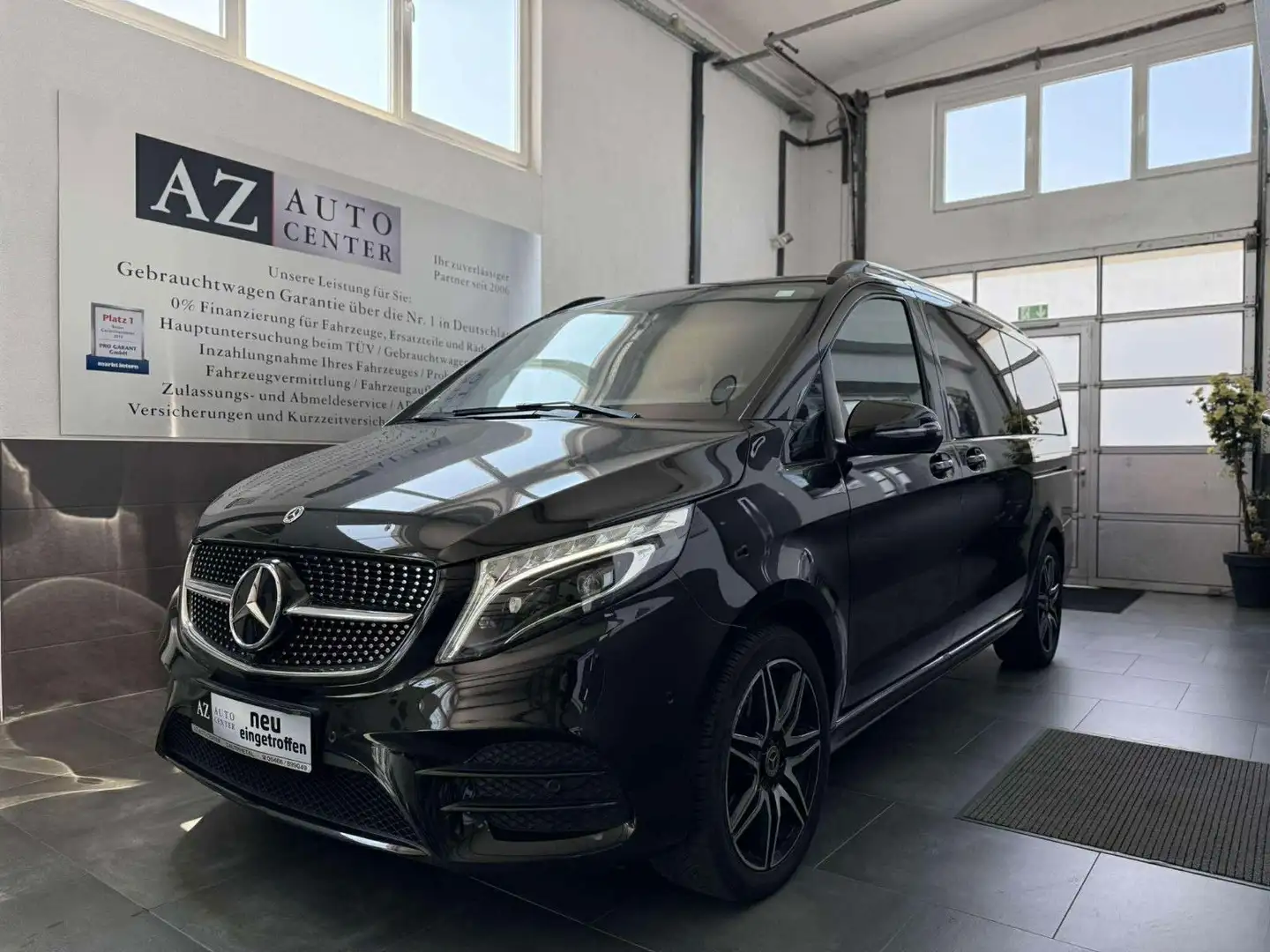 Mercedes-Benz V 220 d AMG Line Edition Lang/Night/ILS/7 Sitze Schwarz - 1