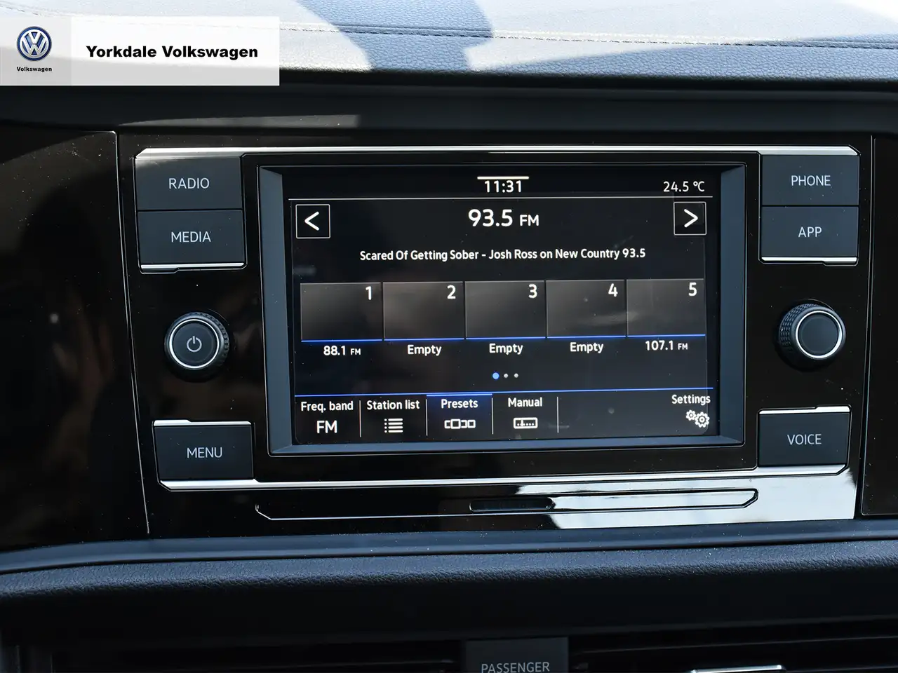 Volkswagen Jetta снимка Volkswagen Jetta